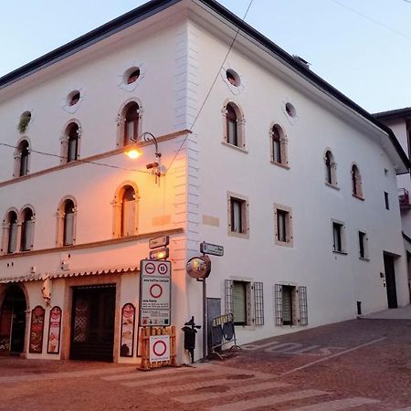 Ferienwohnung Antica Dimora Levico Terme Exterior foto